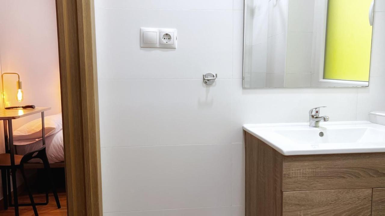 Iturriaga Ostatua Self Check In Hotel Bilbao Luaran gambar